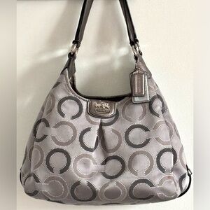 ✨ Coach Madison Op Art Sateen Shoulder bag